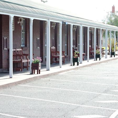 Bairnsdale Tanjil Motor Inn المظهر الخارجي الصورة