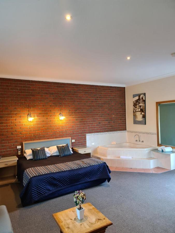 Bairnsdale Tanjil Motor Inn المظهر الخارجي الصورة