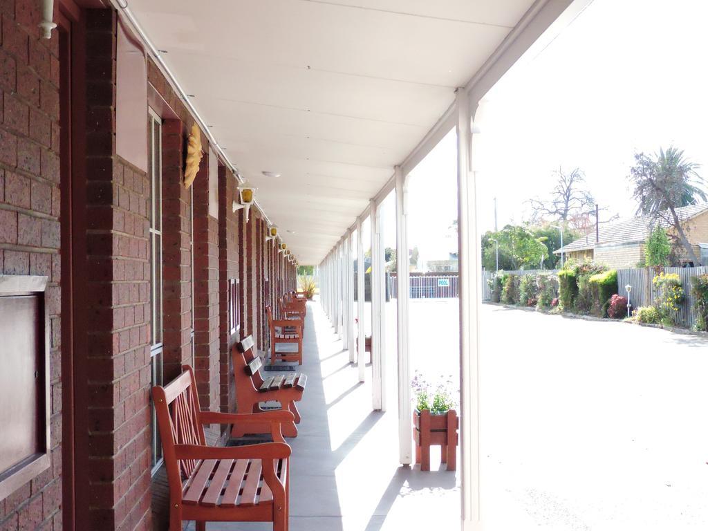Bairnsdale Tanjil Motor Inn المظهر الخارجي الصورة