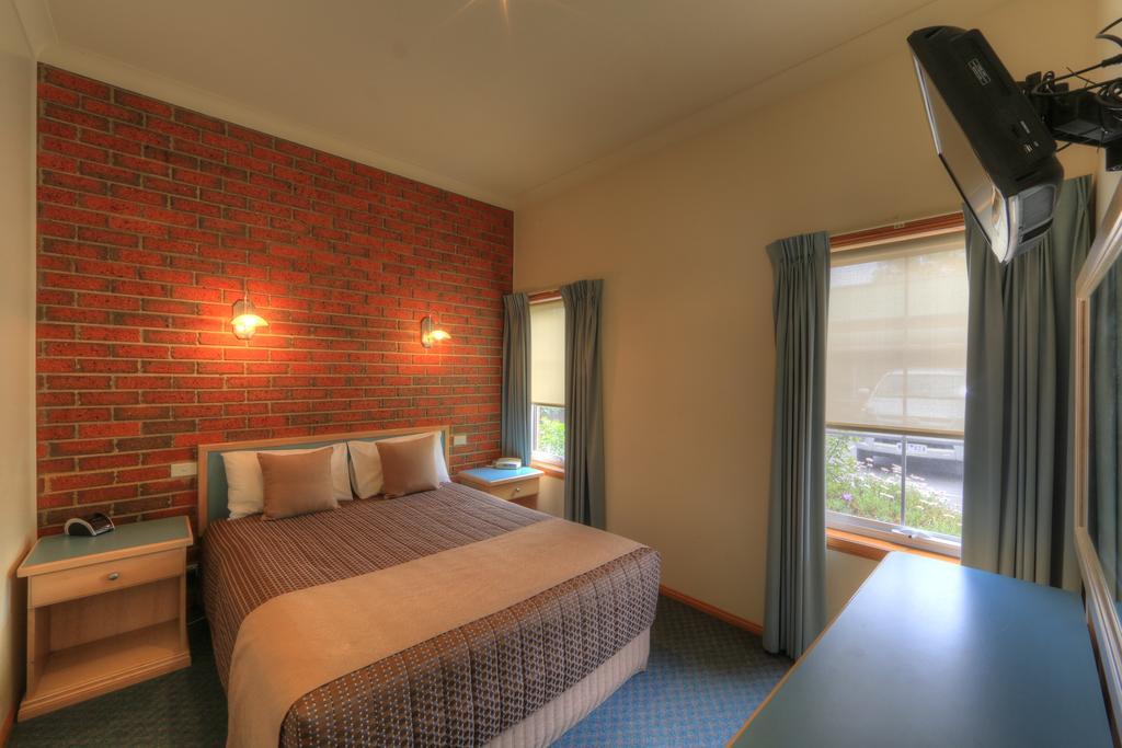 Bairnsdale Tanjil Motor Inn الغرفة الصورة
