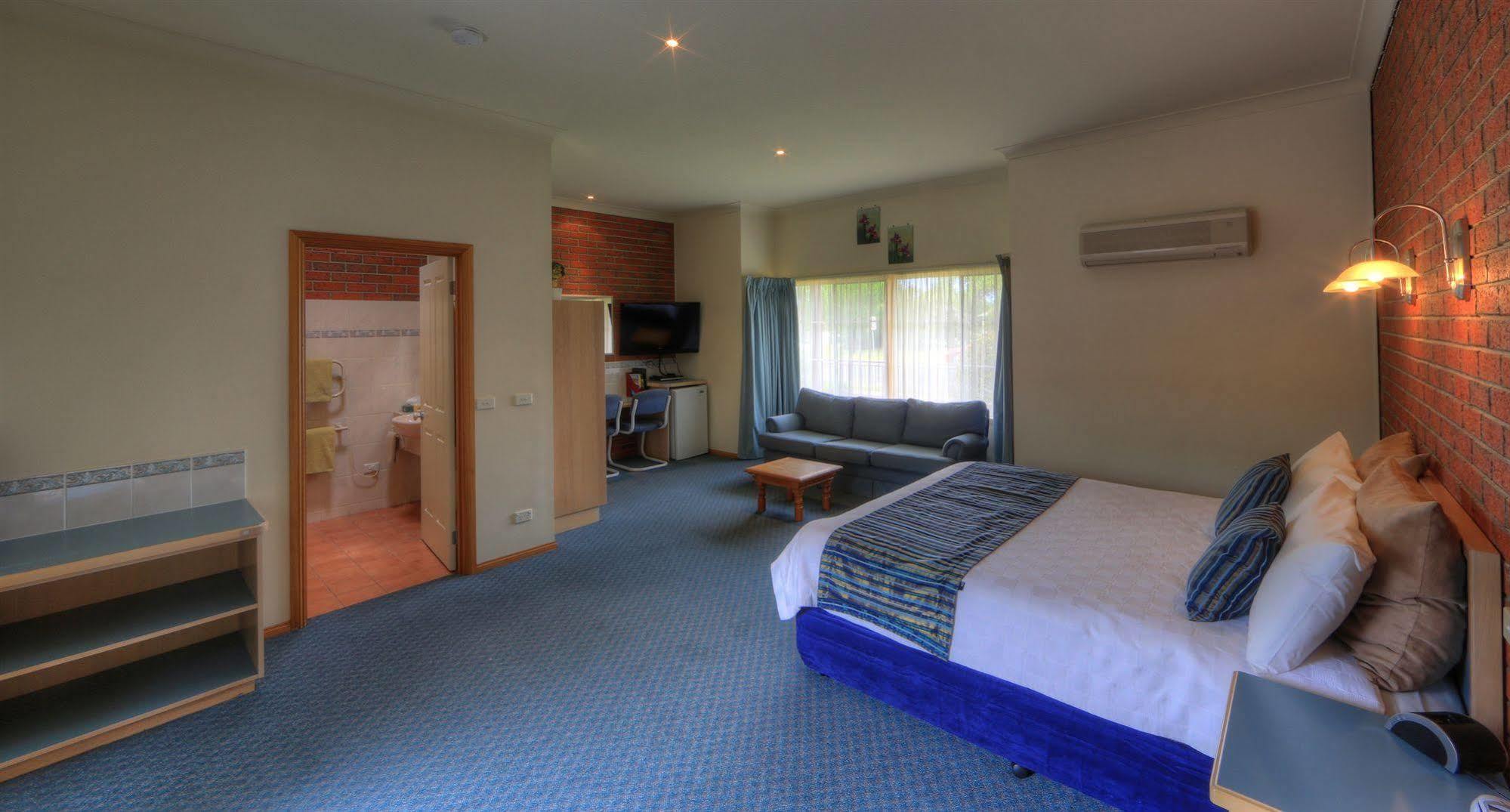 Bairnsdale Tanjil Motor Inn المظهر الخارجي الصورة
