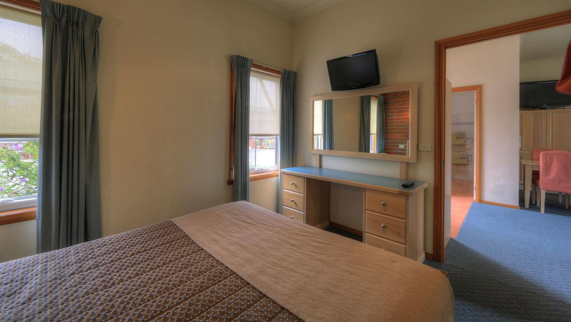 Bairnsdale Tanjil Motor Inn المظهر الخارجي الصورة